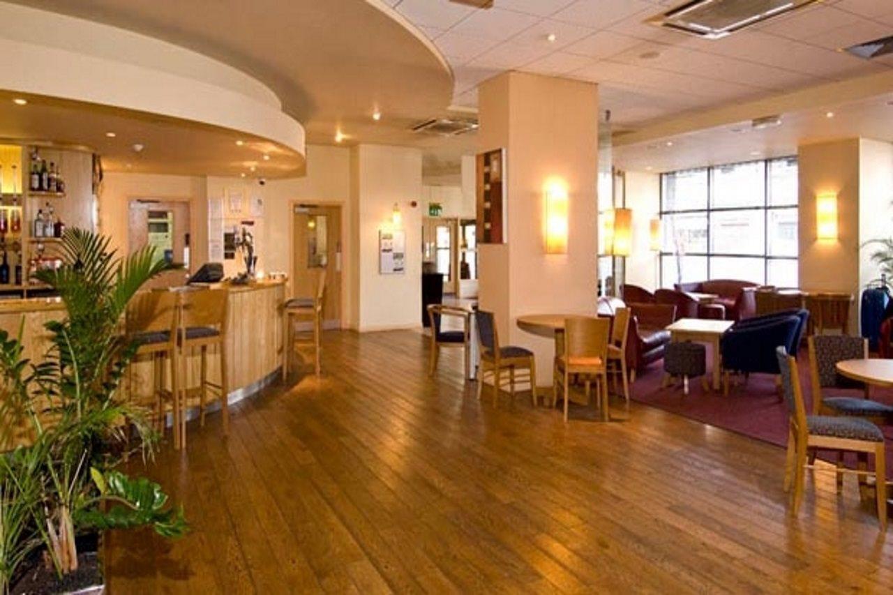 Premier Inn West Bromwich Central Eksteriør bilde